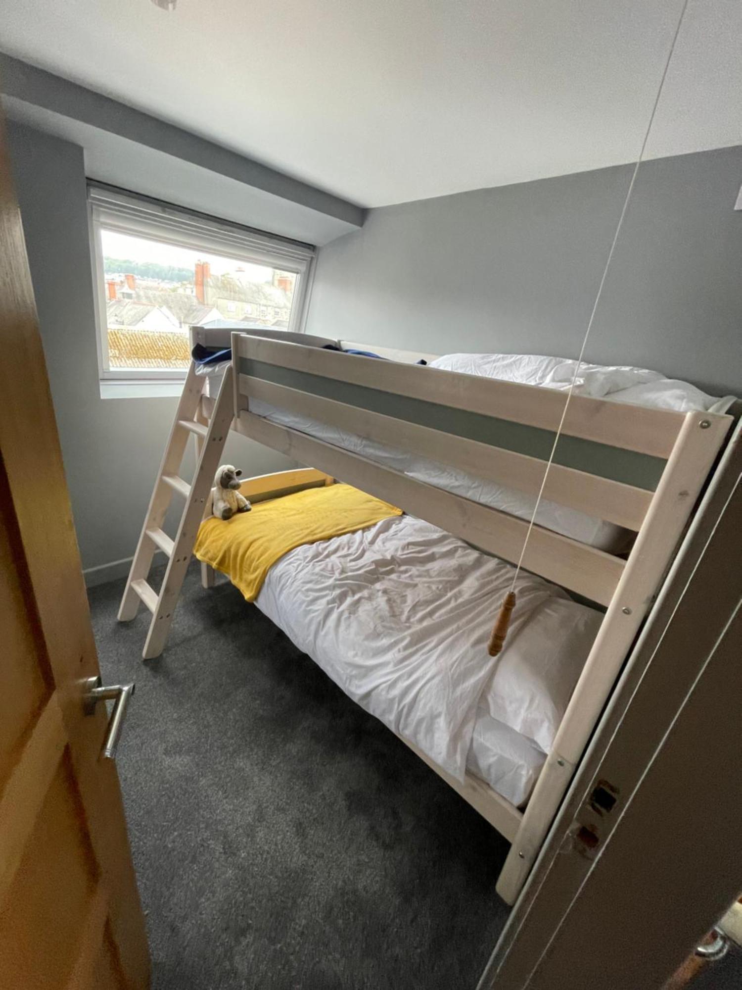 Ty Hapus Central Beaumaris Exteriör bild